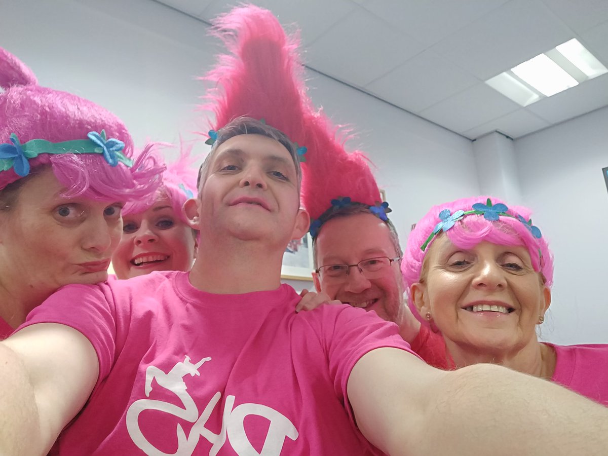 DennyHighSchool's tweet photo. SMT are ready to roll #DanceOff17 https://t.co/7I8qwRy3ey