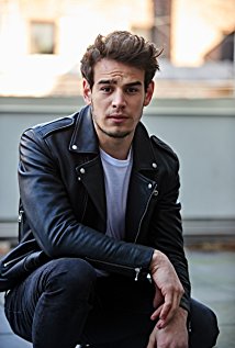 #MCM <a href="/thechoosenoone/">Simon Lewis</a> "Honestly is there any other that I would choose. He is so very gorgeous."