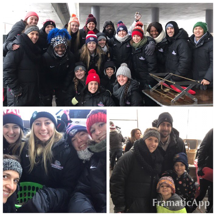 FortZagWBB's tweet image. So glad I get to be a part of a group who loves people & their community so much! #giveback #serveothers #spokanecommunity @ZagWBB