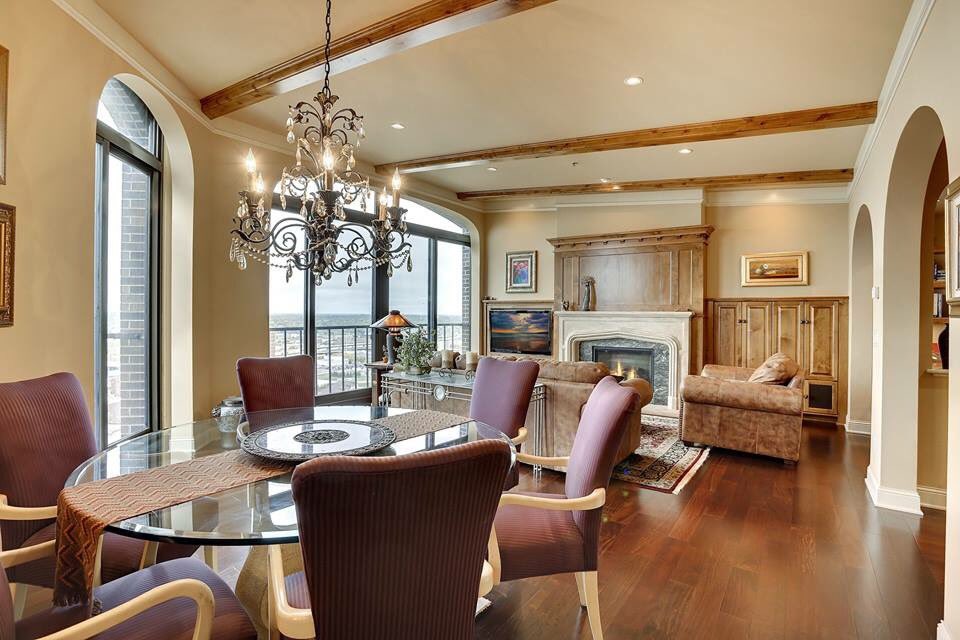 lakes_sir's tweet photo. Penthouse views of Loring Park &amp; the Basilica, with the Holidazzle fireworks bursting right outside the floor-to-ceiling windows. Sophisticated, architect-designed unit at 1201 Yale Place #2303, Minneapolis, is offered at $629,900 by @AdamFonda 
MLS# 4892324
#mplscondo #mplsmn https://t.co/ClUTzvy5GO