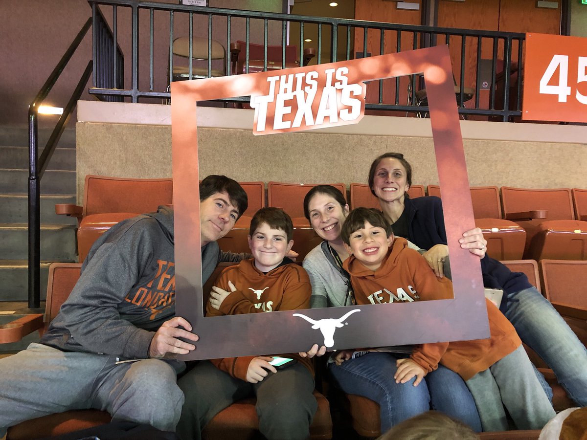 Overwhelmed_Mom's tweet photo. Family fun at the UT game! #ThisisTexas 😍🏀 https://t.co/3nauW1QRh6