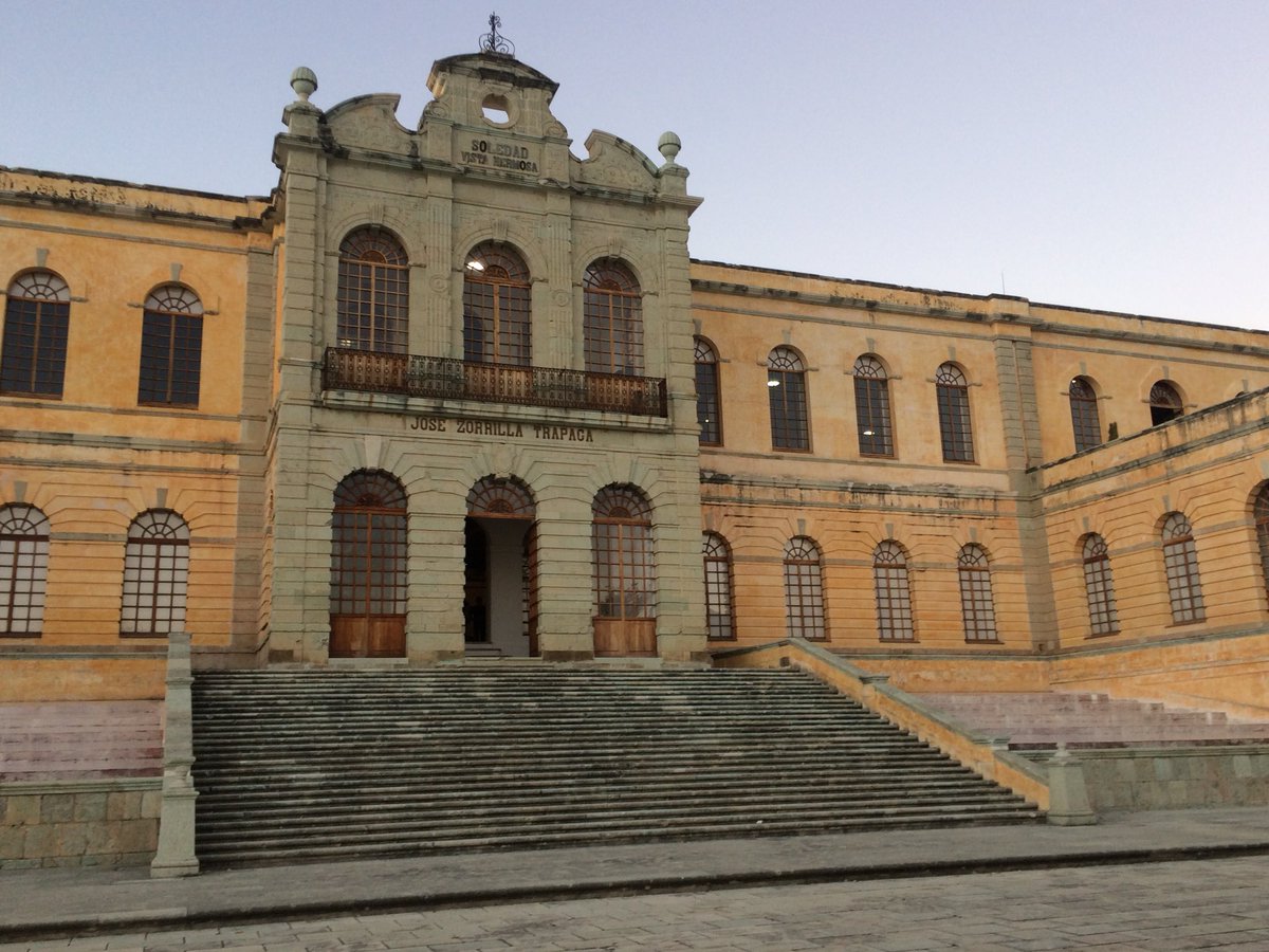Oaxacanita's tweet photo. Visitamos el Centro de las Artes de San Agustín y quedamos maravillados por la riqueza cultural de lugar. #OC3MITDLabMx es una iniciativa de @dlab_mit @MITEFMexico @IODEMC_GobOax https://t.co/WV5MypO7nh