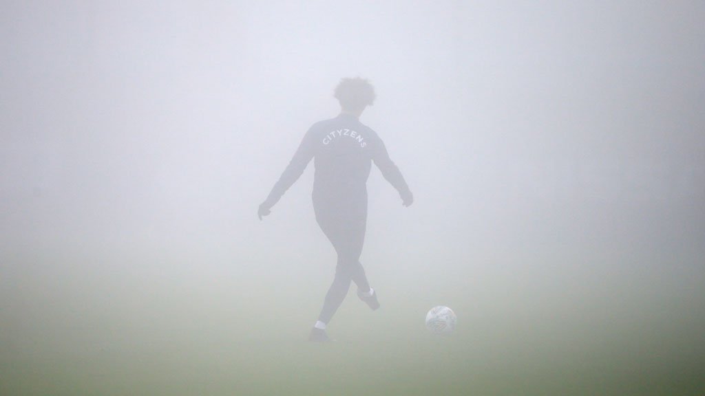 ManCity's tweet photo. Hit and mist...

Foggy #foxesvcity prep!

🎥: https://t.co/wM87yGPl3X #mancity https://t.co/XSEth3VH5x