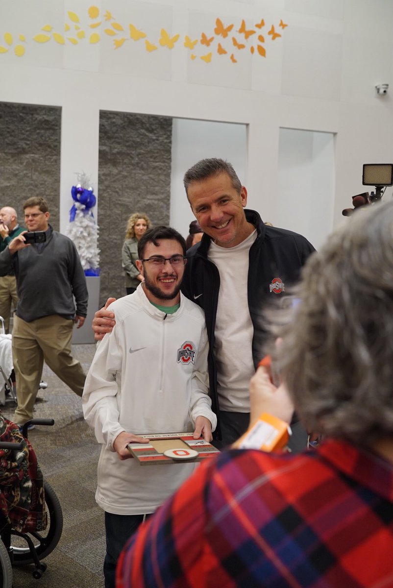 An incredible afternoon spending the holidays at <a href="/nationwidekids/">Nationwide Children's Hospital</a>! 🎁