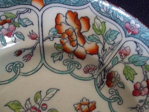 VoltInuOfflclal's tweet photo. Antique Hand enameled transferware dinner plate  WILLIAM BROWNFIELD   COBRIDGE 1850-1871 #antique #antiques #Antiqueclique #Porcelain #Ironstone #Ebay  #victorian #Edwardian #transferware  #vintage #vintagehome #giftideas #followvintage #etsyforall #ebay  https://t.co/g12KREi1j2 https://t.co/0Xhw0S6BJJ