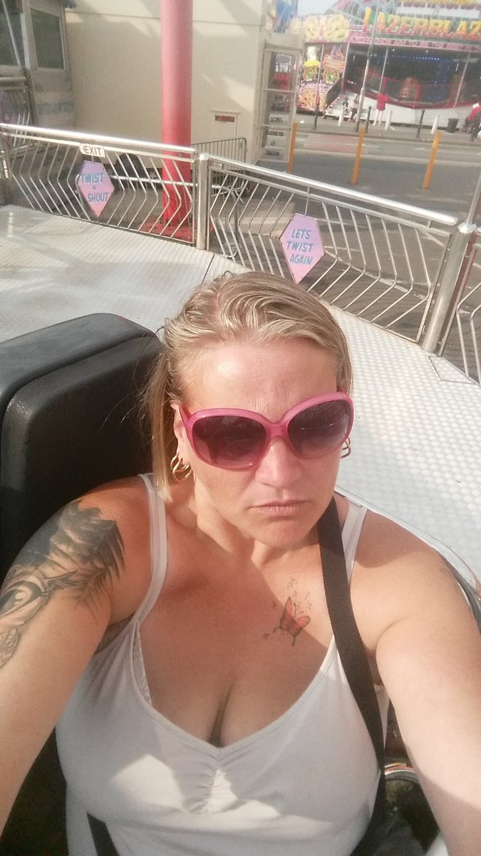 Samwinson1's tweet photo. @fantasyislanduk Me on the twister, hope there's some new rides next season too xx https://t.co/np7IE5KW1X