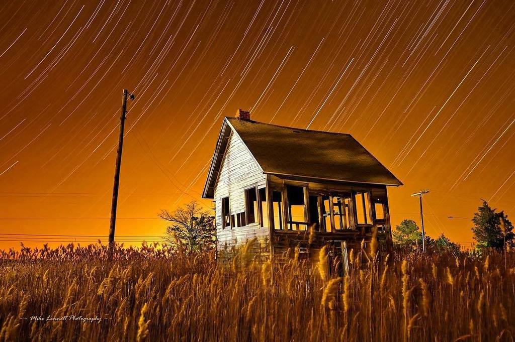 startrailchaser's tweet photo. Mike Lennett in Virginia
---
REPOST: @mikelennett from https://t.co/hgvO6w7OjE chosen by @tracyleephotos
---
#startrailchasers to be featured or post on https://t.co/hgvO6w7OjE.  Tag a friend who might enjoy this Star Trail image and journey!
---
From M… https://t.co/06ow10bMRK https://t.co/qse4nAYMW6