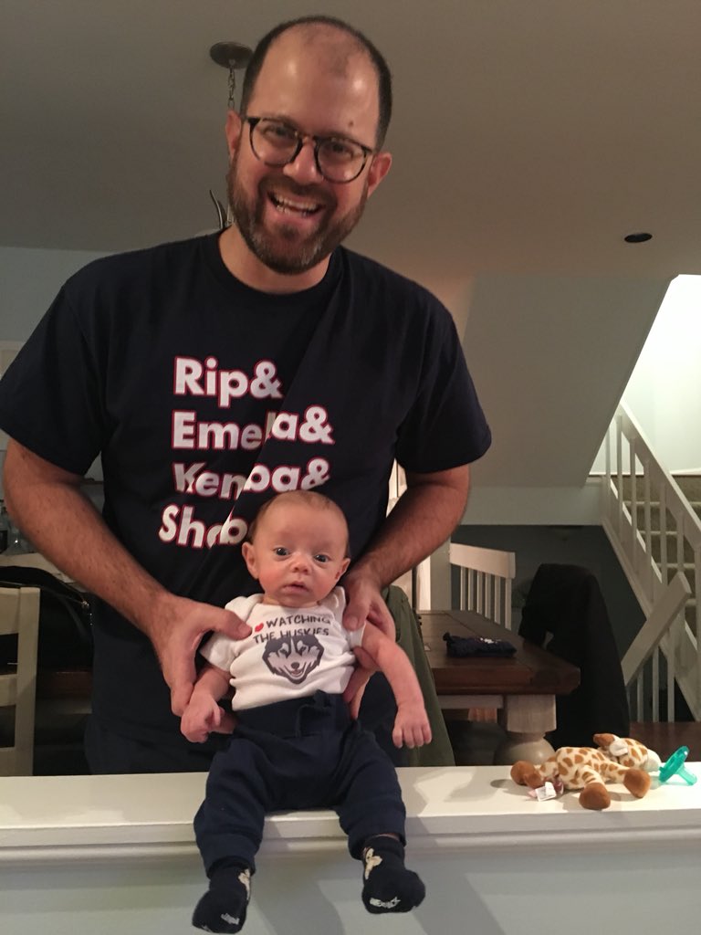 jeffreyfriedman's tweet photo. @UConnHuskies @Nike  https://t.co/iVyqRmCQqT