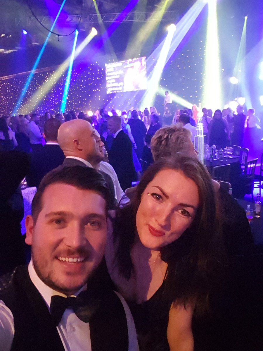 #necxmas

HOLLY THE FITFAM JONES