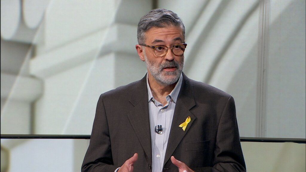 cupnacional's tweet photo. @carlesral @XavierDomenechs @InesArrimadas 📺@carlesral "Totes les polítiques socials que poden fer avançar al país, en el marc de l'autonomia i la constitució són impossibles. I ho demostren totes les lleis que vam aprovar la passada legislatura han sigut prohibides pel tribunal constitucional" #DebatTV3 #Dempeus https://t.co/VKzL37oJw2