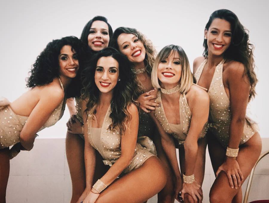 "El Paraiso" 🙏🙏🙏<a href="/belenalonsoOK/">María Belén Alonso</a> <a href="/Marulimeres/">mariana limeres</a> <a href="/julivaccarelli/">Julieta Vaccarelli</a> @sabrinalis_ <a href="/giuliettisol/">sol giulietti</a> <a href="/ClementinaMarti/">Ma.Clementina Marti</a> Las "Diosas" de Su! ❤️#Bailarinas #Susana30Años