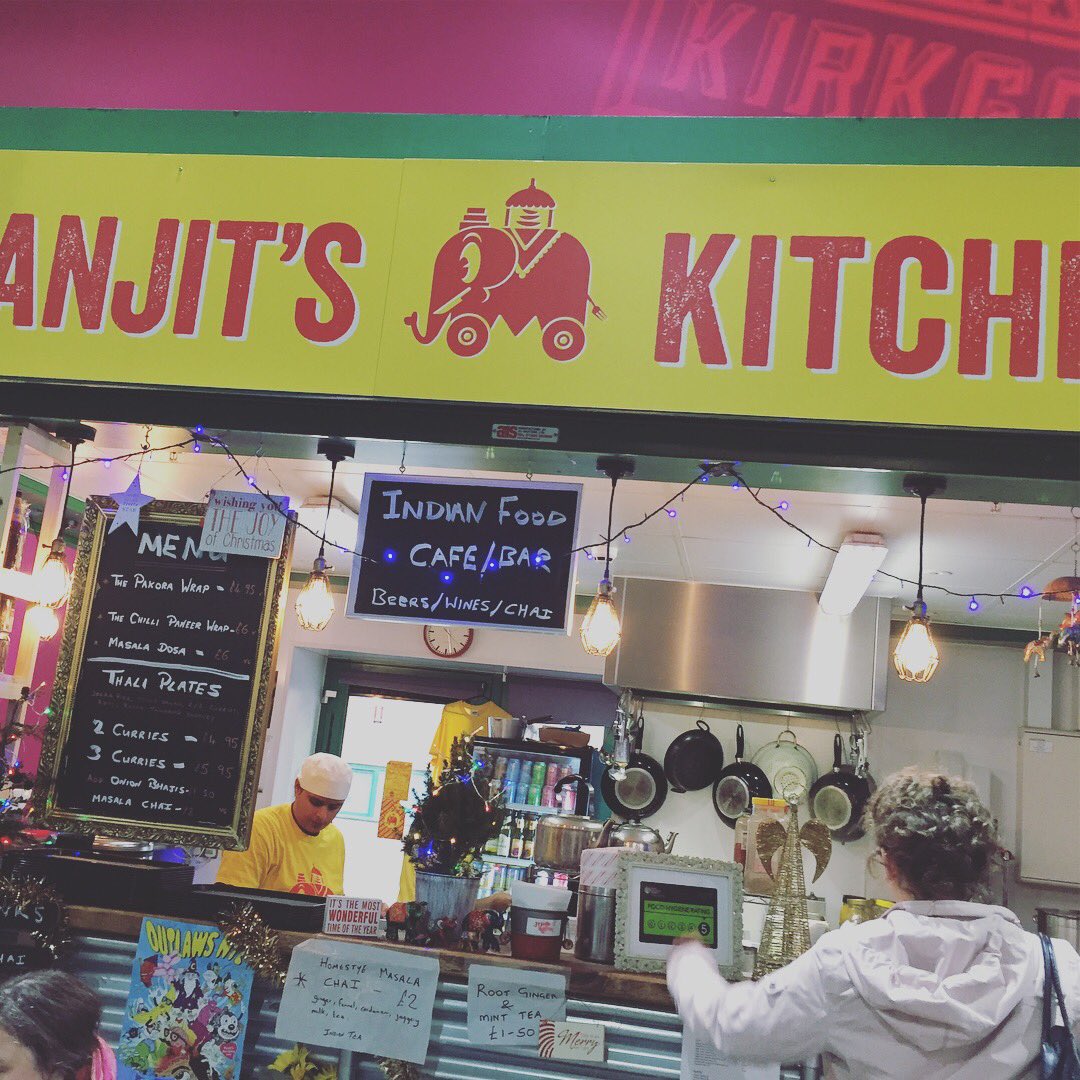 LeedsBoost's tweet photo. Great Monday meeting some of the #LeedsBID levy payers, planning for 2018, followed by a cheeky bite to eat @Manjitskitchen in @LeedsMarkets. #planning #preparation #productivity #mondaymotivation #turnedontodigital #leedsboost https://t.co/fZioAhLlRH