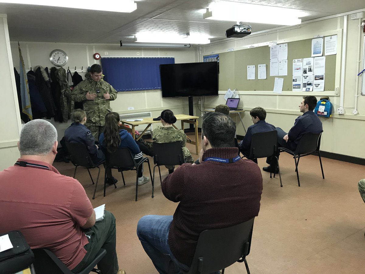 60LeekSquadron's tweet photo. Tonight saw 3 Cadets from 60 Sqn, and 4 Cadets from @1122sqn, pass their Cadet Method of Instruction qualification. This enables them to deliver instruction to cadets, furthering their own leadership skills as well as helping develop other cadets through the syllabus. #instructor https://t.co/hGkHSyzM3i
