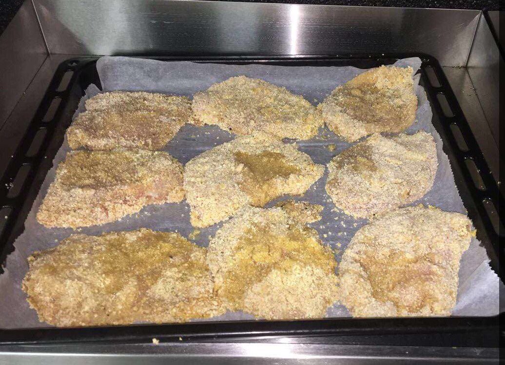 MamaBurger95's tweet photo. Mama Burger tout est fait maison dans une cuisine professionnelle avec un traiteur tout est préparé le jour même produits frais de qualité.Livraison de 20h a 5h #foodnight #mamaburger #traiteur #pro #qualité #livraisons #cuisine https://t.co/VGyDsr5urx