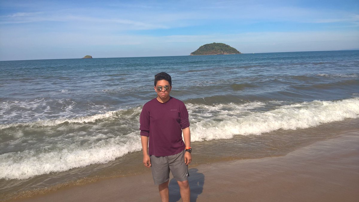 AlexRam02's tweet photo. Disfrutando de rincon guayabitos https://t.co/tJ0O62MYpS