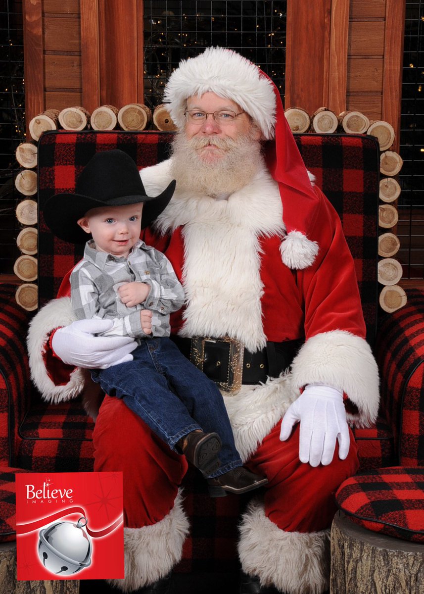 BelieveImaging's tweet photo. Santa loves #Cowboy #hats!

Le père noël aime chapeaux occidentaux!

#MarketMall @CFMarketMall #BelieveInWe
#Calgary
#SantaYYC 
#SantasPicturesinCalgary

#Croisennous
#Calgary
#PèreNoël
#PhotosdupèreNoëlàCalgary https://t.co/uORakUTCW0