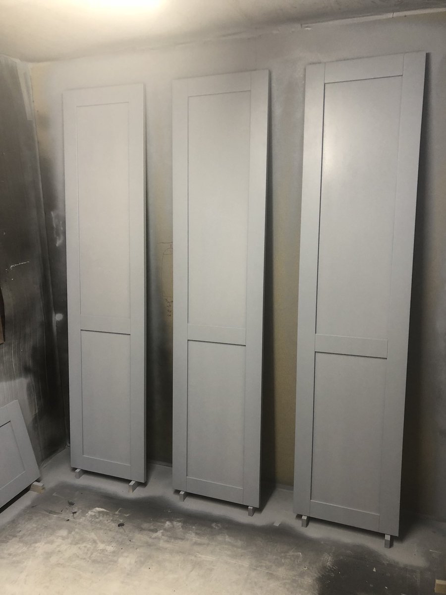 azurenotions's tweet photo. Spraying Otex Akva primer to bespoke wardrobe.
#azuresprayingservices #gxff #finefactoryfinish https://t.co/dfStoCBbDj