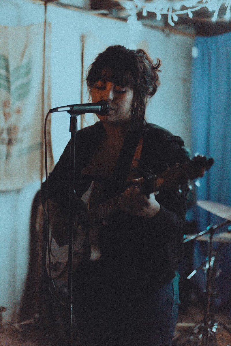 jennaguiton's tweet photo. Here’s some photos from the show at midway access on Saturday feat. Kratom Death, Day New Mwa, and Housewives all killin it✨ https://t.co/q9HfAlq702