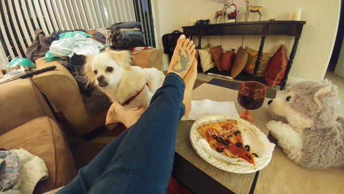 Dinner (that I didn't have to cook)with my pals lol..finally have an appetite 😋 https://t.co/yH0aROG