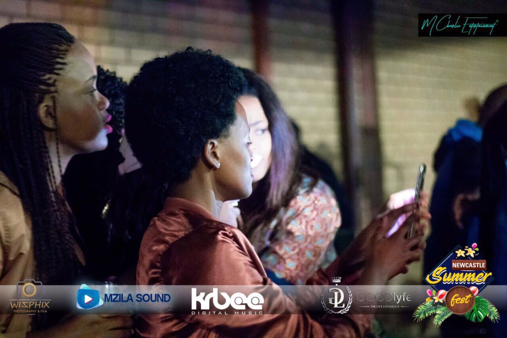 Newcastle_fest's tweet photo. #Tbt NSF2017 
#9Dec2017

#GoodlyfeTeam
#KrbeeDigitalMusic
#MzilaSoundProduction
#M-CharlieEntertainment https://t.co/iBBB54DYzi