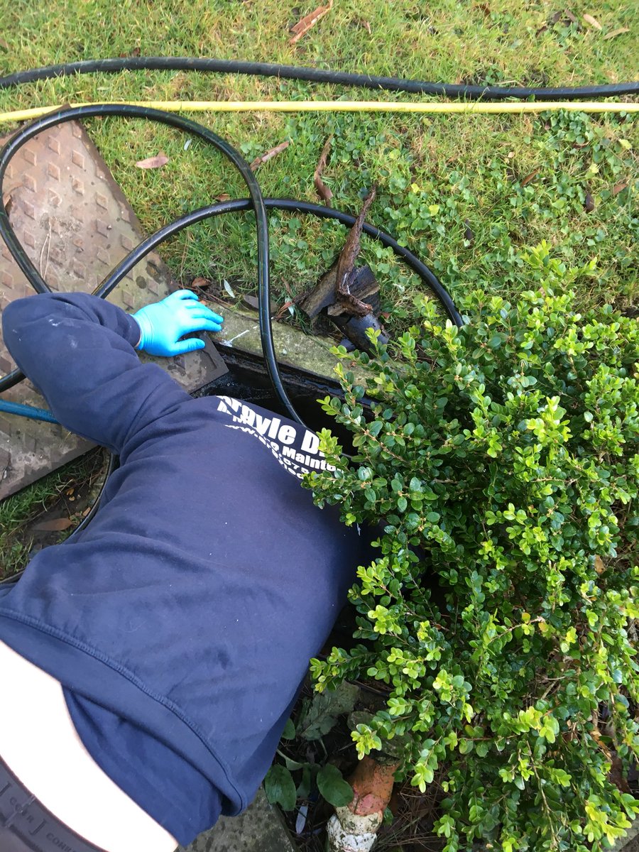 ArgyleDrains's tweet photo. @ArgyleDrains busy #unblocking a #blocked #drain in #margate #thanet cause of #blockage was #scale π¬ππ» #24/7 #4000psi water jetting #lining #patchlining #cctvsurvey @Checkatrade @WhichTraders https://t.co/xDGeksUjti