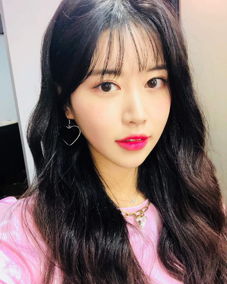 BRAV7GAYS's tweet photo. [#HAYUN] 💓
#브레이브걸스 #bravegirls #하윤 #hayun https://t.co/QKHmghne5d