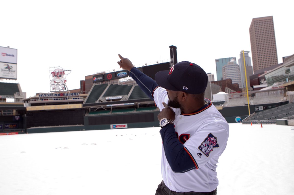 I'm excited to be a part of the <a href="/Twins/">Minnesota Twins</a> organization. Looking forward to contributing to the team. 
Vamos arriba <a href="/SanoMiguel/">Miguel Angel Sano</a> <a href="/Jorge_Polanco1/">Jorge Polanco</a> <a href="/ErvinSantana_54/">Ervin Santana</a> 🏹🇩🇴