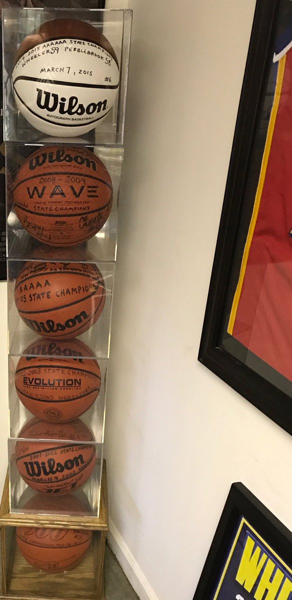 CoachDLip's tweet photo. “Don’t tell people your dreams, show them!” 🏀 #proudcoach #6balls #6StateChampionships #reallifebasketball #constantelevation https://t.co/g9sH1ABwLM