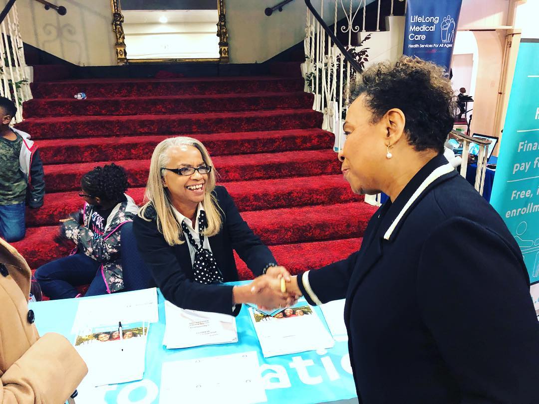 CoveredCA's tweet photo. #CoveredCA was honored to join @RepBarbaraLee and churches in the Bay Area for the #Souls2Enroll events yesterday to spread the word and help people #GetCovered. https://t.co/uQBYUKxIEi
