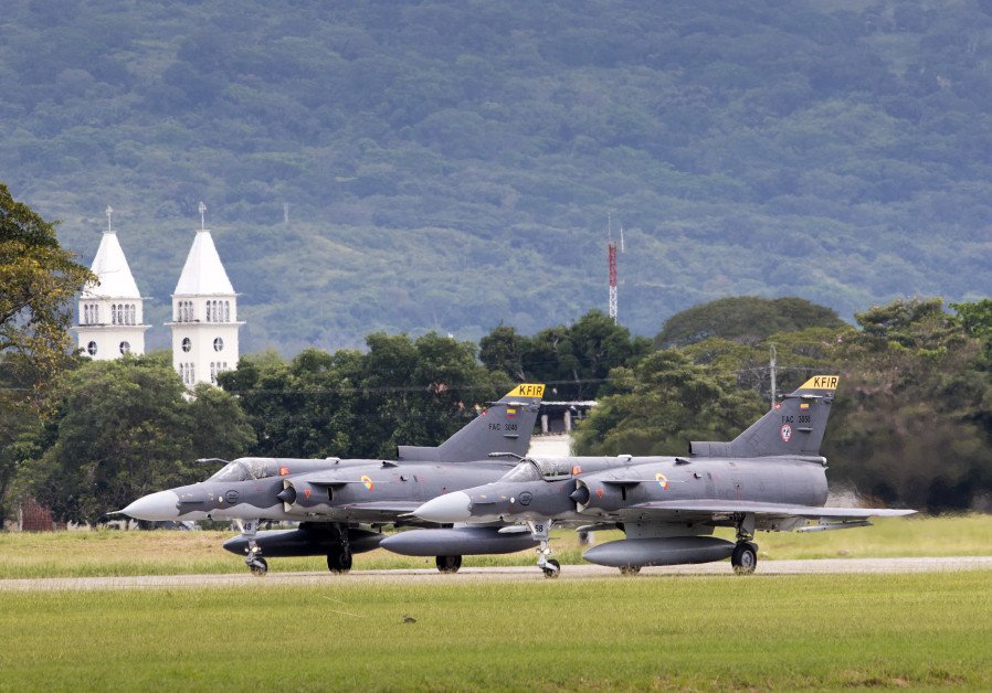 Sri Lankan Kfir jets