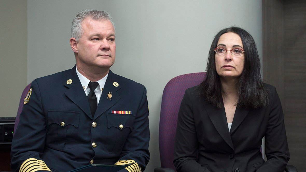 CBCNS's tweet image. Halifax fire department sorry for discrimination against women, but no men punished cbc.ca/news/canada/no…