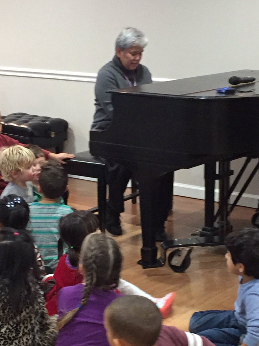 katleighdu's tweet photo. @ICSDPreK @Caroline_ICSD @LongviewIthaca @IthacaNYSchools  #CommunityEngagement #sing #SpreadLove https://t.co/QBQwwUjzVv