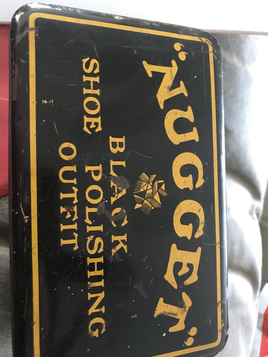 2bmelo's tweet photo. So my SS hooked me up with a collectable tin which is now proudly sitting in my cabinet :) ty ss love it @nzsecretsanta .
P.s no need to send anything else, this is plenty!!❤️🎶@nzsecretsanta https://t.co/ri0xlf57Tw