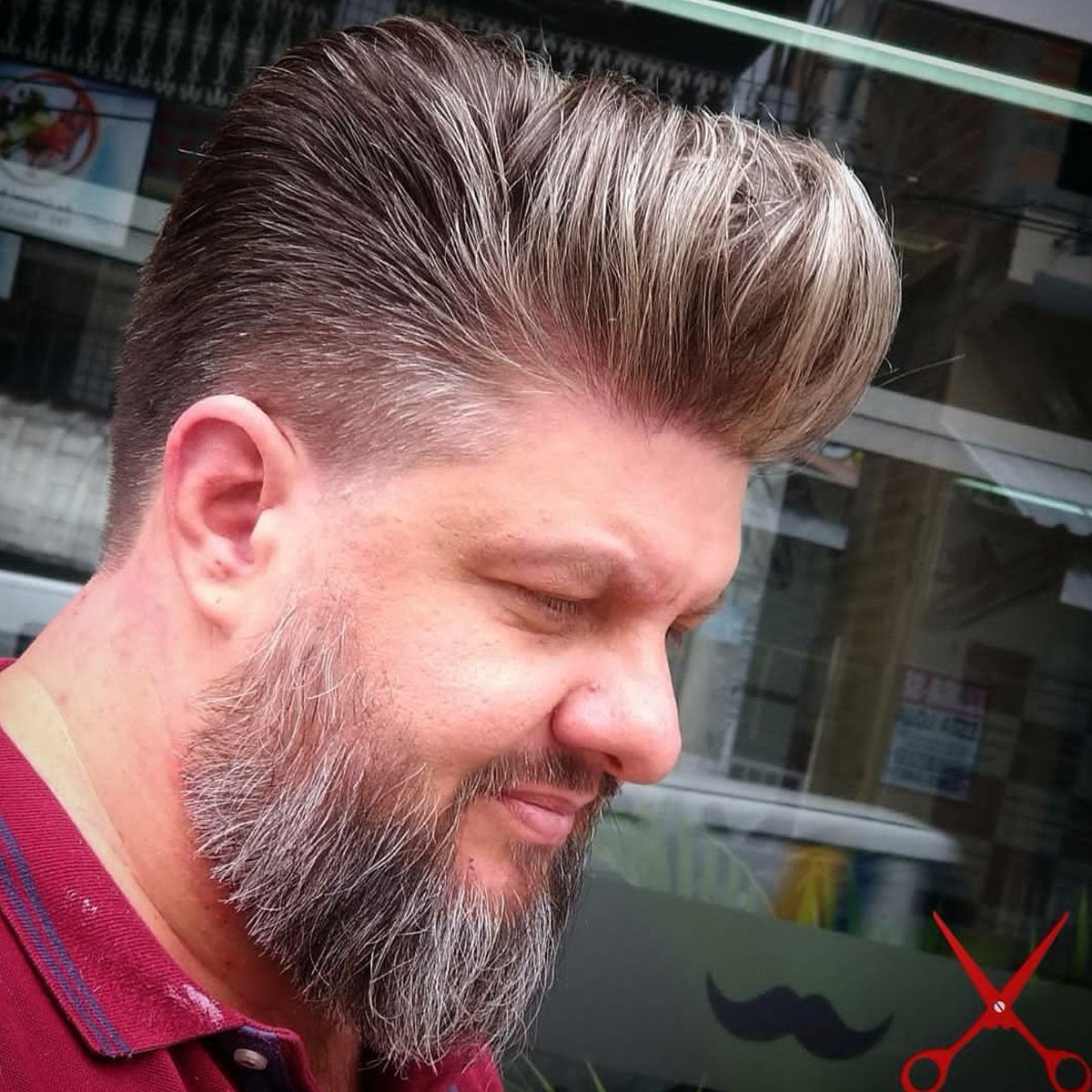 BocaDeLobo3's tweet photo. Los mejores estilos en BOCA DE LOBO BARBER SHOP 
LA NUEVA BARBERÍA EN BOGOTÁ 
#bocadelobobarbershop #bocadelobo #barber #barbershop #bogota #colombia #moda #haircutz #barbudo #desvanecido #barbershopcolombia #cruisingbogotap #chapinero #parquedela93 #zonat #man  #machos #gay https://t.co/bLgIRacGKr