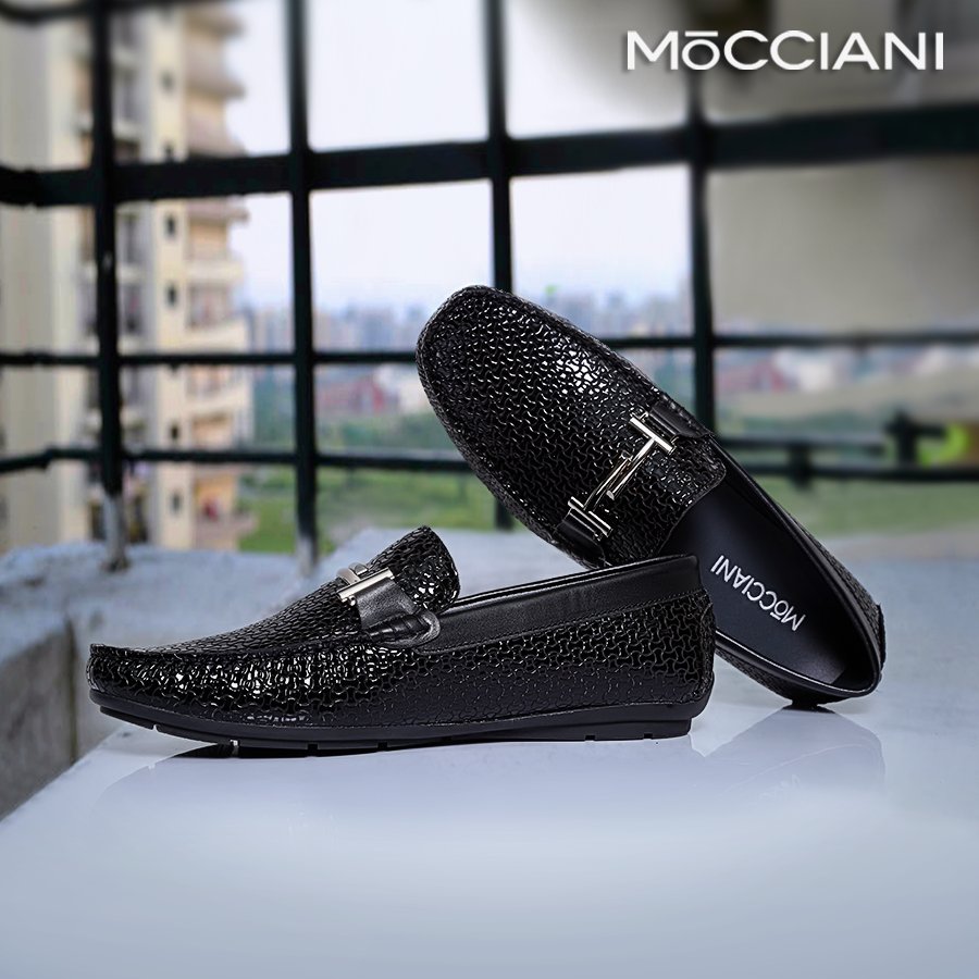 mocciani shoes website