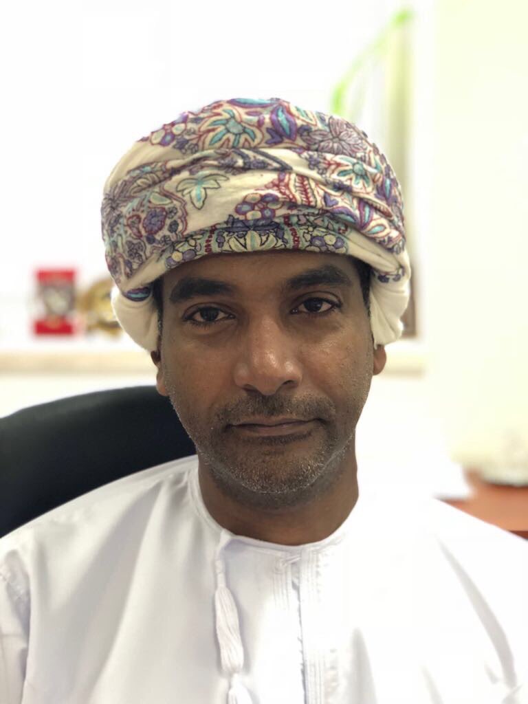 moheriom's tweet photo. أهلا وسهلا بكم متابعينا الكرام الآن نستقبل أسئلتكم واستفساراتكم مع الأستاذ هلال بن حمد الأزكي مدير دائرة الدراسات العليا بالوزارة https://t.co/3CwSXXzvla