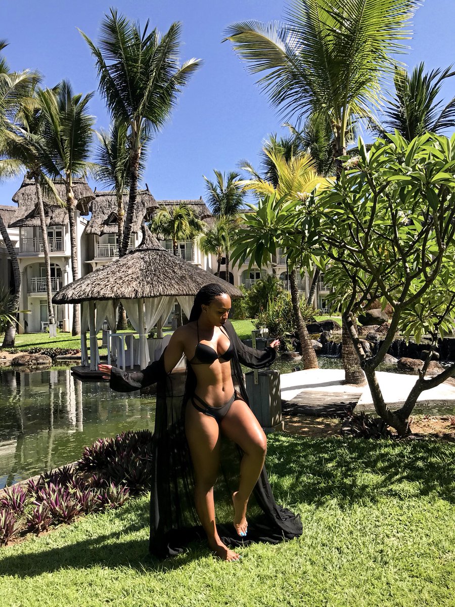 Bikini season... 🌊
