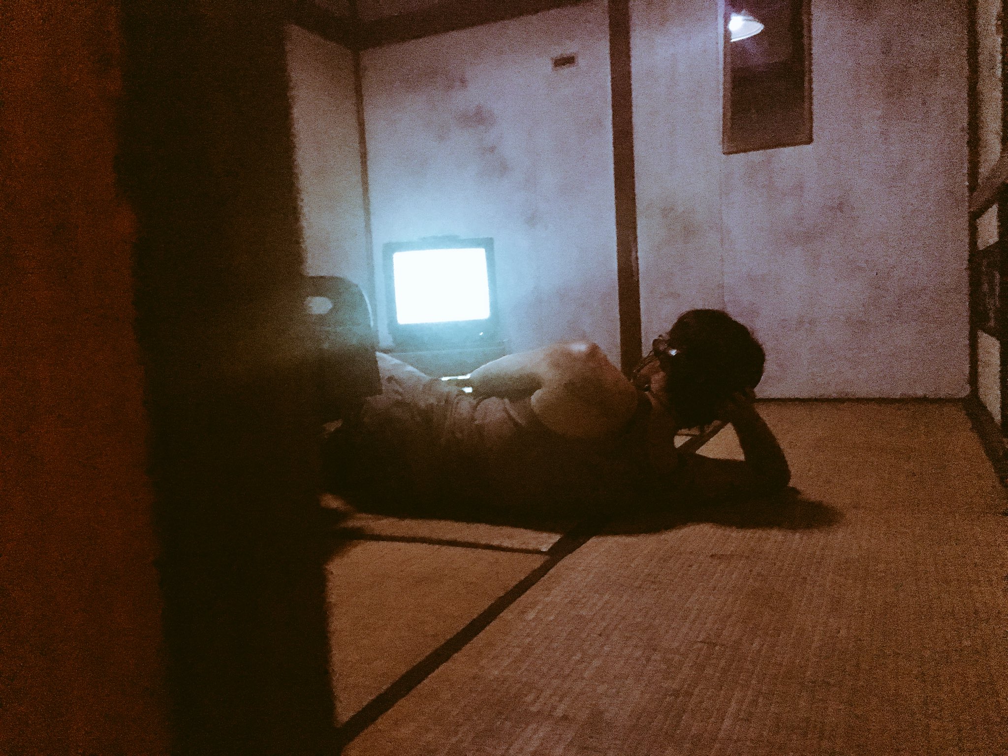 オバケン 畏怖 咽び家 いふむせびや 客こねぇなぁ そっか 今日火曜日か 定休日だ 畏怖咽び家 T Co S2ofhvlokd Twitter