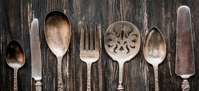 BuyerAntique's tweet photo. How to Sell the Family Silver for Top Dollar.
Visit here ... Find out what your #antiquecollection worth.
https://t.co/SgXP82VmhQ
#SilverWorth #Antiques #SellyourSilver https://t.co/hdGARvkzcJ