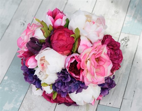 Takamasa__Saeki's tweet image. Uhm, I just found these on the street and thought of you. (chuckles &quot;Why do I have writer&apos;s block today of all days?&quot;) @_mythphoenix_