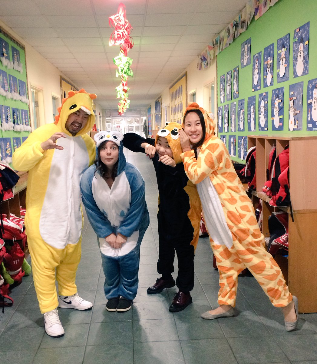 MrSamHo's tweet photo. Last Day Pajama Day. Happy Holidays! @TISMacao #TyphoonTwos #Onesies #Animals #teacherlife https://t.co/74Q4hiAgUG