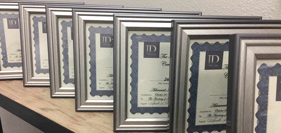 TheDesignRules's tweet image. Is your New Years Resolution to start  a new and exciting design career? Registration is now open for our West Coast Home Staging Certification Course, March 5-9, 2018. Call 800-574-5576 or visit theacademyofhomestaging.com #interiordesign #TLC