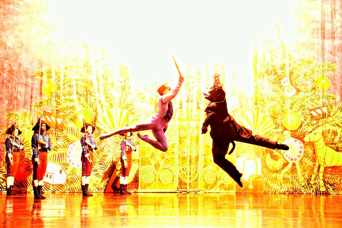OrlandoBallet's tweet photo. EXPLOSIVE NEWS! ALL performances of The Nutcracker are now SOLD OUT!! With over 15,000 patrons attending this weekend, this will be the largest audience on record! We can't wait to perform this cherished seasonal production for you all! #SoldOut #Nutcracker2017 #OrlandoBallet https://t.co/AfVeEonzaf