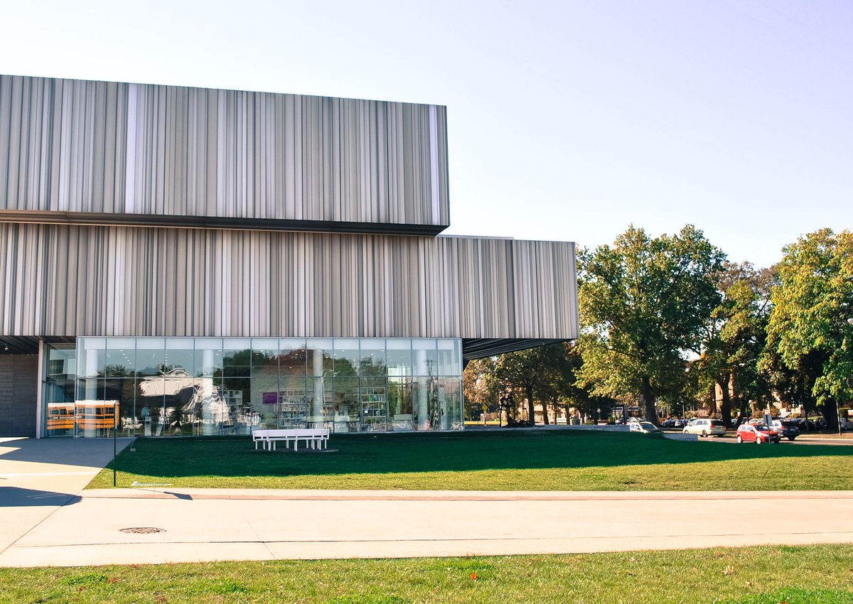 TonerSweatSuitShawty tweet media