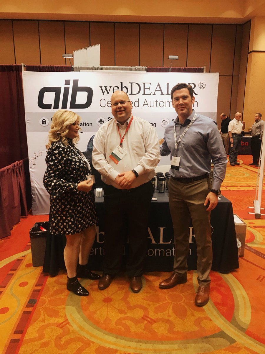 AIBinc's tweet photo. VG Young with @RonnieKeister @LubbockCounty Zach  and Cindi’s fav #LoveYaRonnie #AIB #TITLEDIRECT #webDEALER https://t.co/UiEdmwWscy
