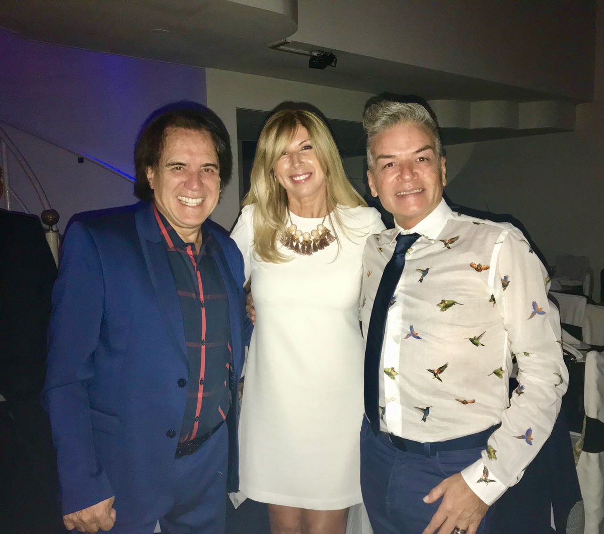 Hermosos amigos <a href="/cloarce/">Claudia Arce</a> <a href="/oscarcolombo/">Oscar Colombo</a> ...la noche de <a href="/silkeymundial/">SILKEY MUNDIAL</a>