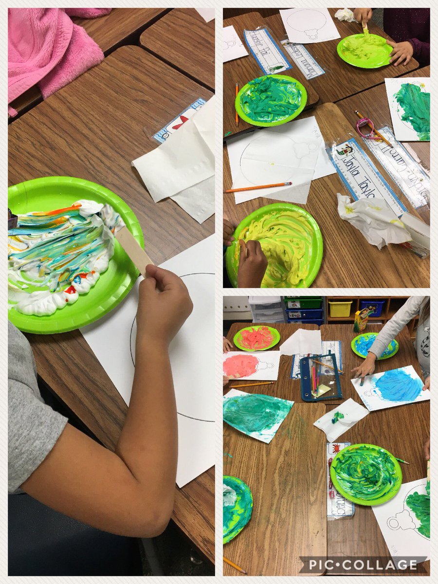 phillips_alacia's tweet photo. decorating ornaments with shaving cream and food coloring 💛😁 #kinderfun #exploringtexture #mixingcolors #learningisfun @GreenwoodKISD https://t.co/99dWEZnzoQ