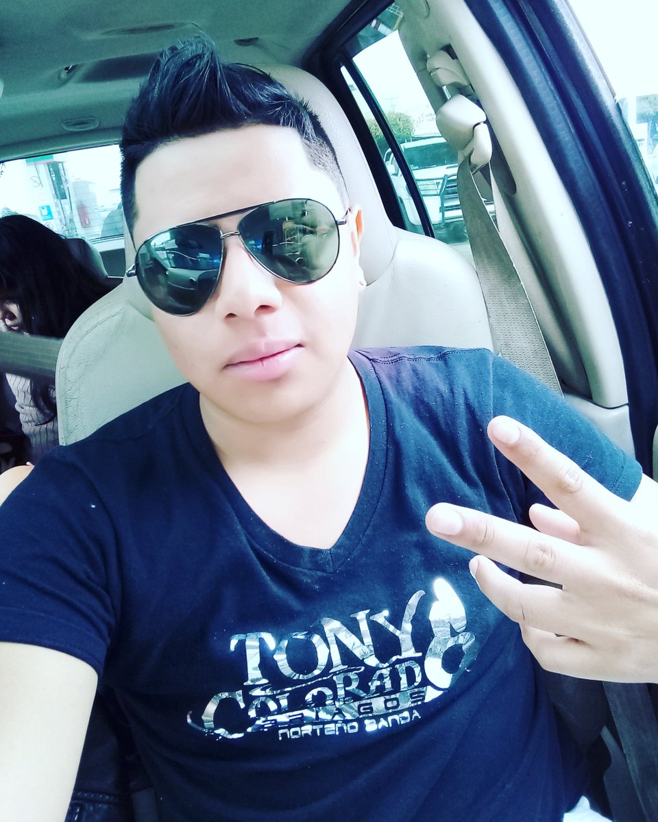 raydavila74's tweet photo. #puropinchebriago https://t.co/XF93TcgjlJ