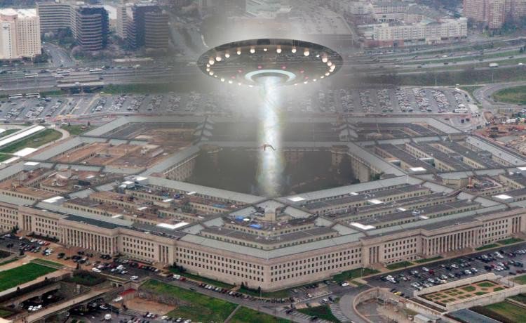 socmed_epic's tweet photo. Apakah yang Dikejar Jet Tempur Pentagon itu Makhluk Planet Lain?
https://t.co/E5AWGy1Gpc

#Garda #GardaNasional #JetTempur #Pentagon #Dikejar #Alien https://t.co/7WglRgGepe