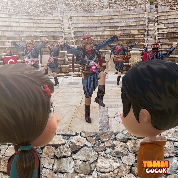 Sekmeler, diz vurmalar, ağır yürüyüşler gibi figürlerden oluşan ve Ege bölgesinde oynanan halk oyunumuza Zeybek adı verilir. Bu figürler, kahramanlık, mertlik, dürüstlük, cesaret gibi durum ve duyguları temsil eder. #TBMMÇocuk #zeybek #halkoyunları #ege